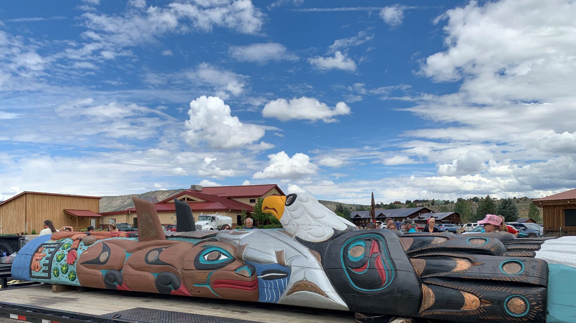 Totem pole in Ridgway 2